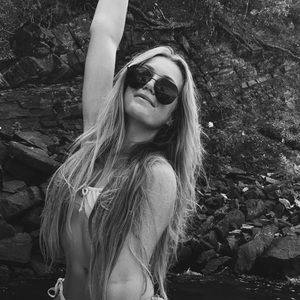 Meet your Posher, Hope